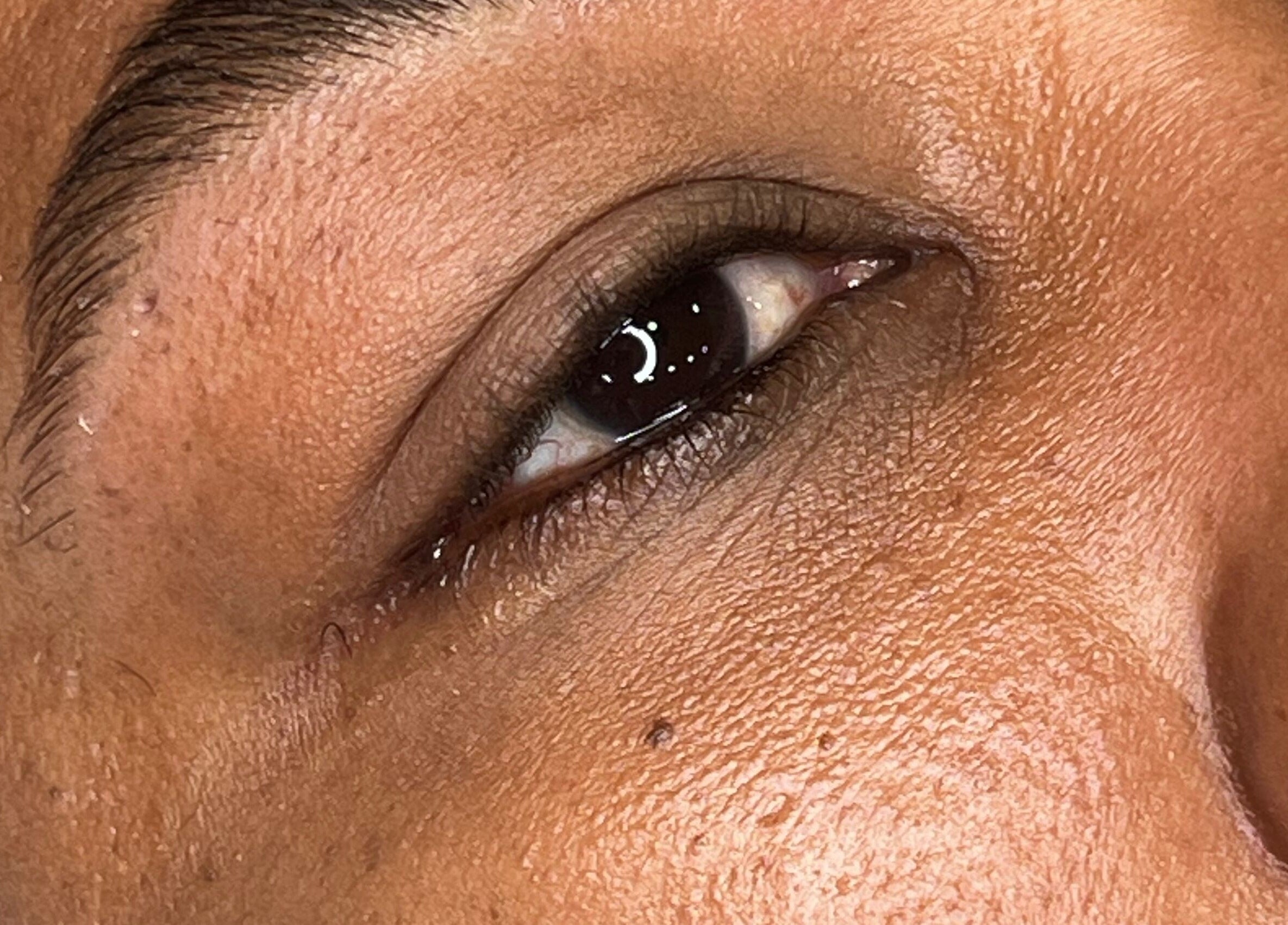 Close-up of an eyebrow and eye showing natural beauty at Ethereal Beauty, Willemstad, Curaçao, CW.