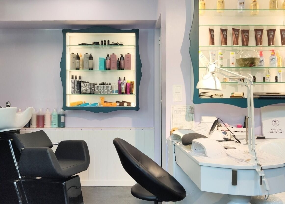 Modern styling chair and products at Фризьорски Салон Wave Studio - НДК, Sofia, Sofia City Province, BG.