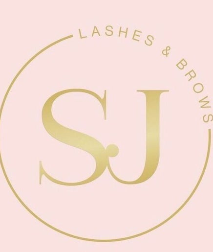 Lashes and Brows by Sophie изображение 2