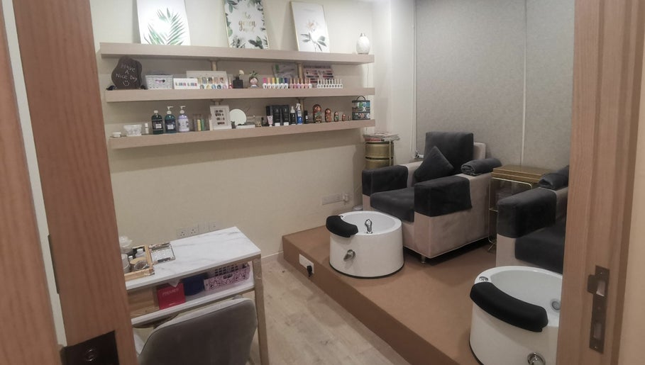 Image de M Nail Bar Studio 1