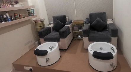 Image de M Nail Bar Studio 3