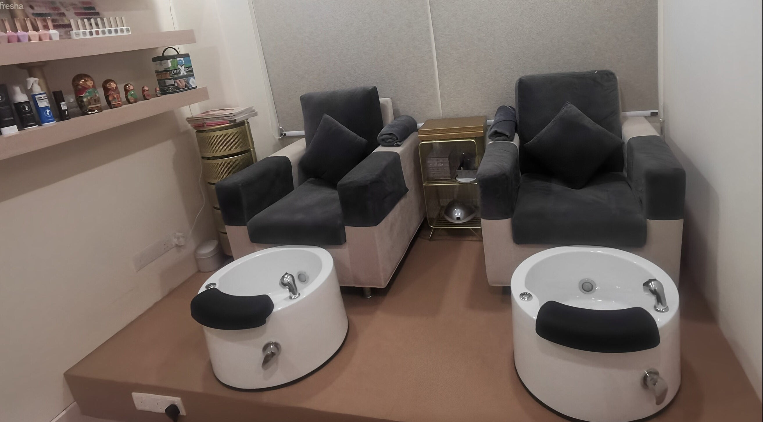 Comfortable pedicure chairs at M Nail Bar Studio, Gelang Patah, Johor, MY, offering a relaxing experience.