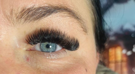 Lashes Etc afbeelding 2