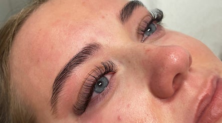 Lashed by King | Lashes&Brows | Ongar, bild 2