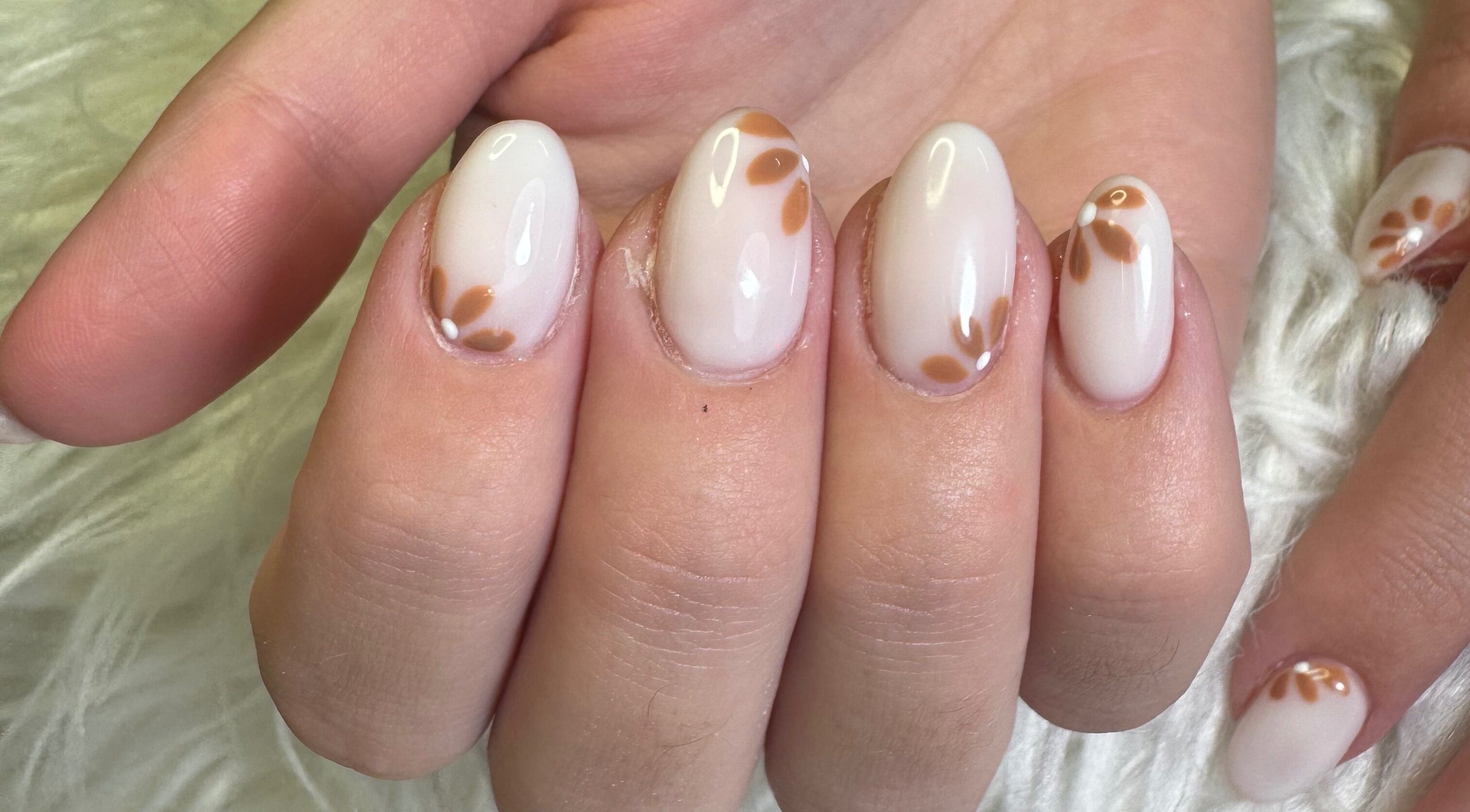 Stylish floral nail design at Amity Beauty Salon, Potchefstroom, North West, ZA.