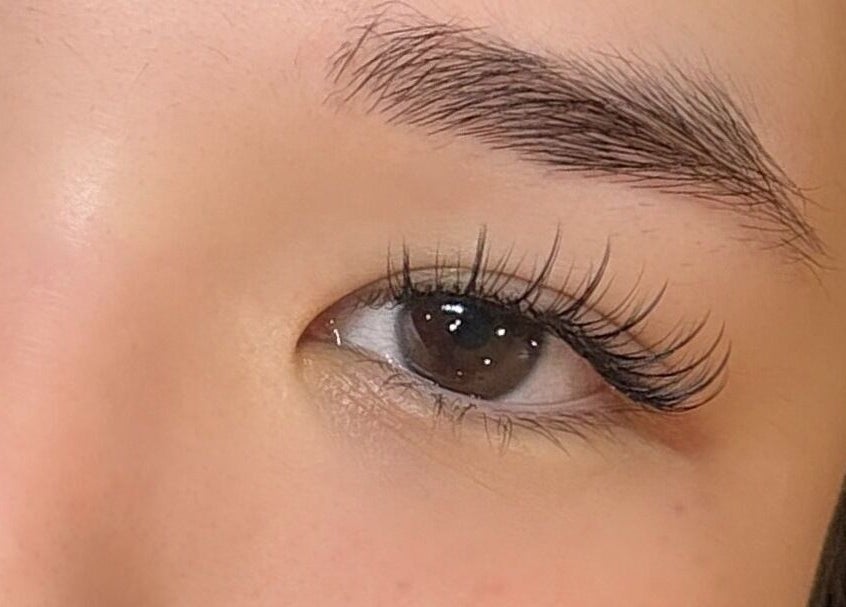 Closeup of polished lash extensions at SOPHIA LASHES x RIBBON - 456 La Trobe St West Melbourne, Victoria, AU.