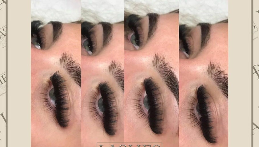 Lashes by Amber, bilde 1