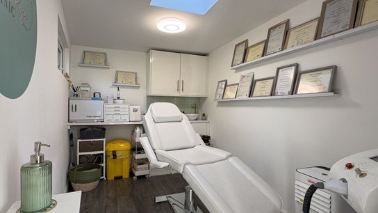 Emma Rose Aesthetics & Laser Clinic