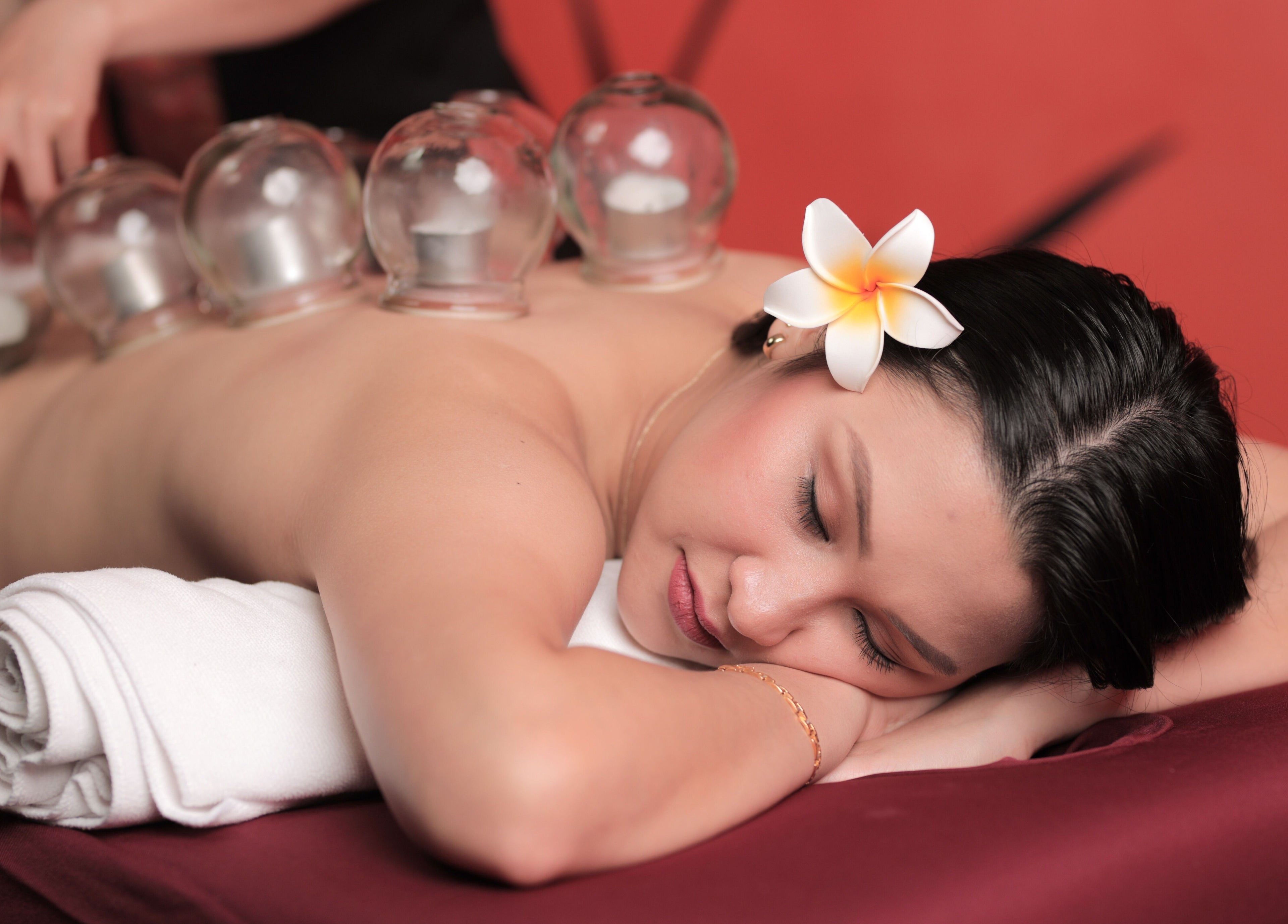 Relaxing cupping therapy at Bamboo Spa Botany, Auckland, Auckland, NZ for ultimate wellness.