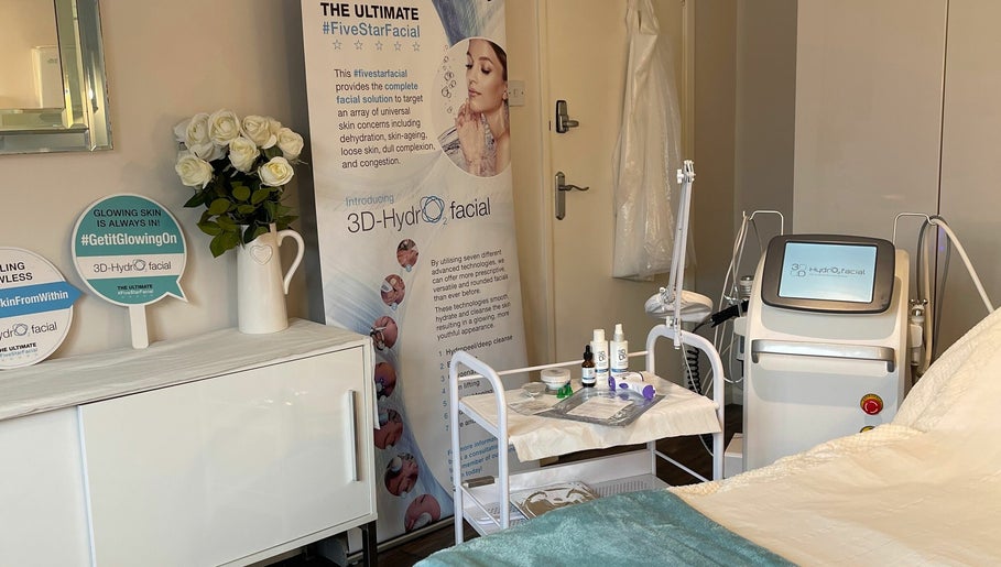 Skincare Clinic London Road Worcester WR5 2EB image 1
