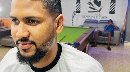 1 COIFFURE CM SIEGE SOTUBA  image 3