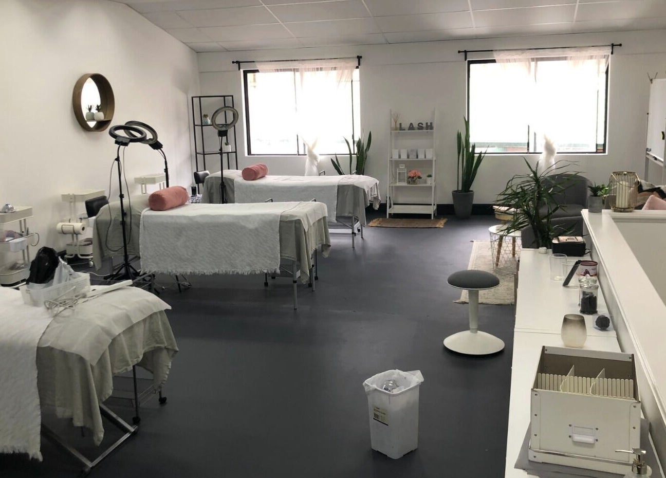 Modern treatment room at Sydney Teeth Whitening, Botany, New South Wales, AU, featuring sleek aesthetics and comfort.