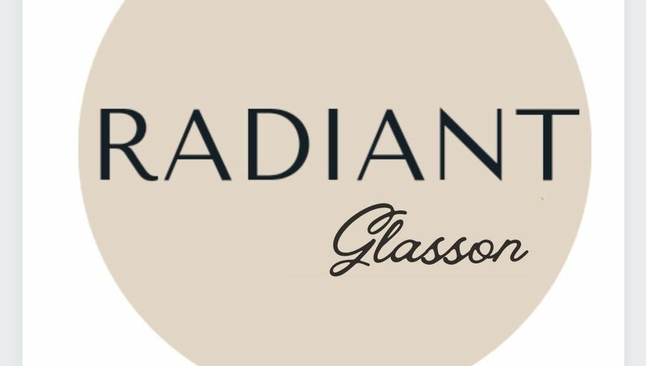 Radiant Beauty Glasson – obraz 1