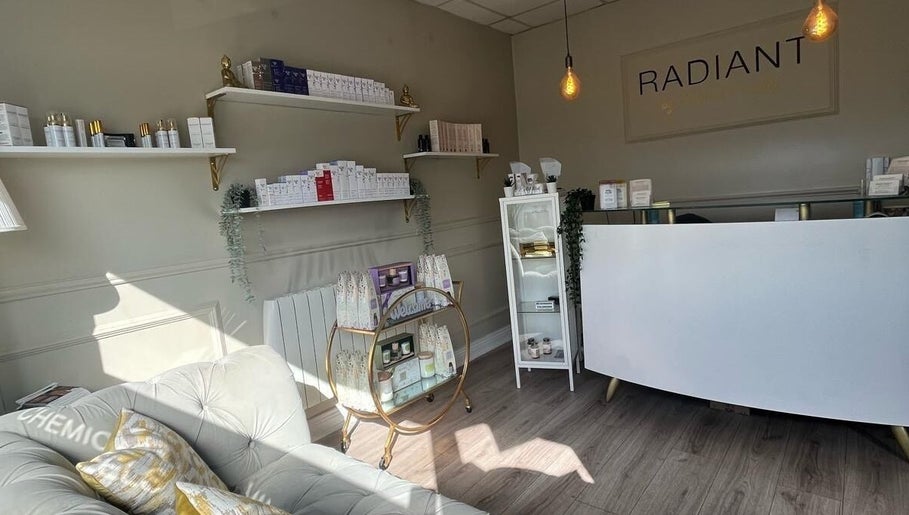 Radiant Beauty Kiltoom, bilde 1