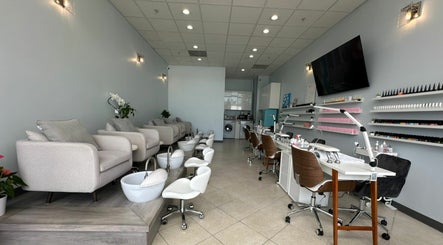 Bicolor Beverly Hills image 2
