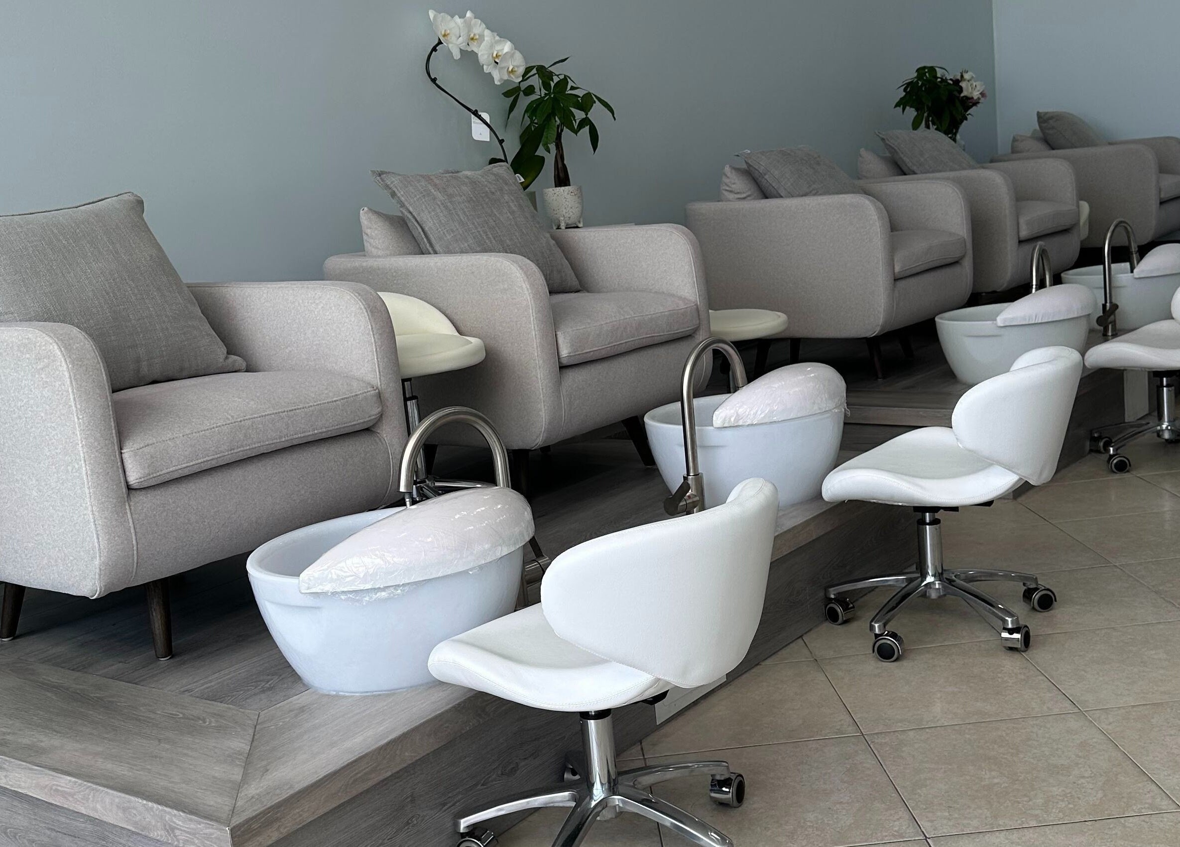 Luxurious pedicure chairs at Bicolor Beverly Hills in Beverly Hills, California, US, offering a serene experience.