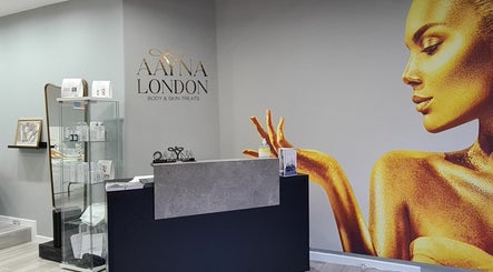 Aayna London изображение 3