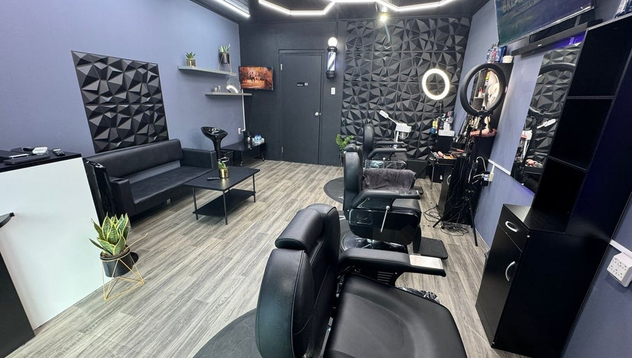 Gentlemen Barbershop image 1