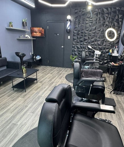 Gentlemen Barbershop image 2