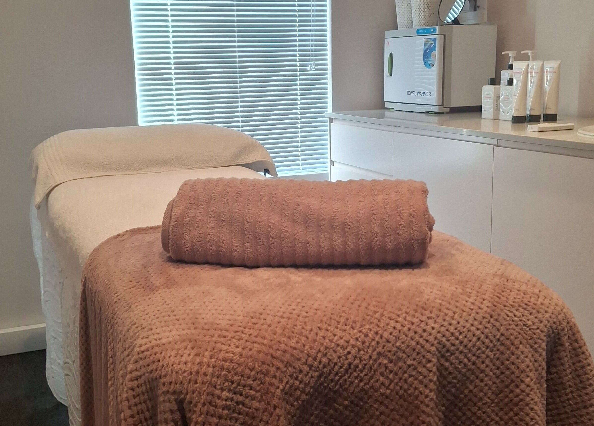 Relaxing treatment room at Go Bare Aesthetics and Skincare Clinic, Wellington, Western Cape, ZA.