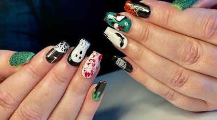 Nails By Carla Louise изображение 3