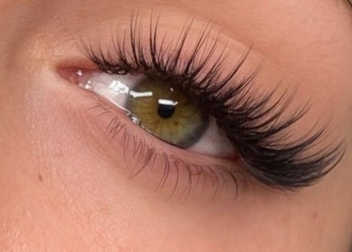 Close-up of eyelash extensions at The Beauty Lounge, Thrapston, England, GB, showcasing expert artistry.