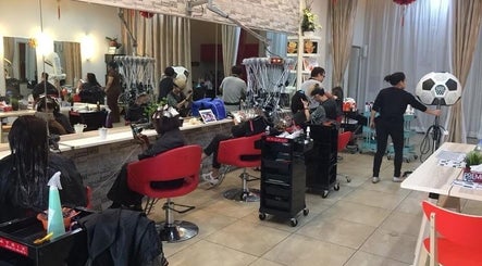 Hair Dot Com Hair & Beauty Salon