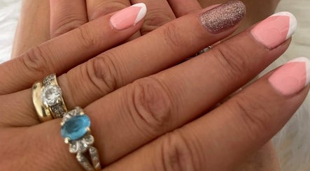 Eden Marie Nails (Mobile Nail Technician) image 3