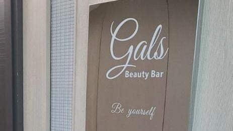 Gals Beauty Bar