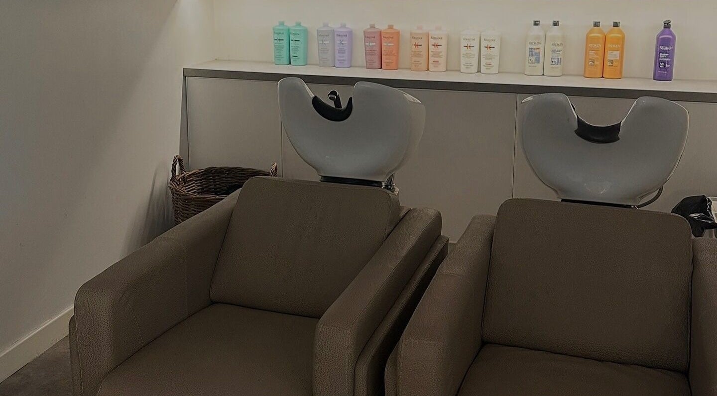 Elegant hair wash station at Jessica Simpson Studio, Tonbridge, England, GB.