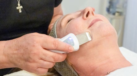 Advanced facial treatment at Petite Fleur Beauty - Advanced Facials in Healesville, Victoria, AU.
