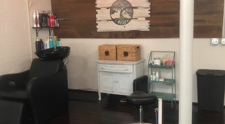 Image de Willow Salon 2