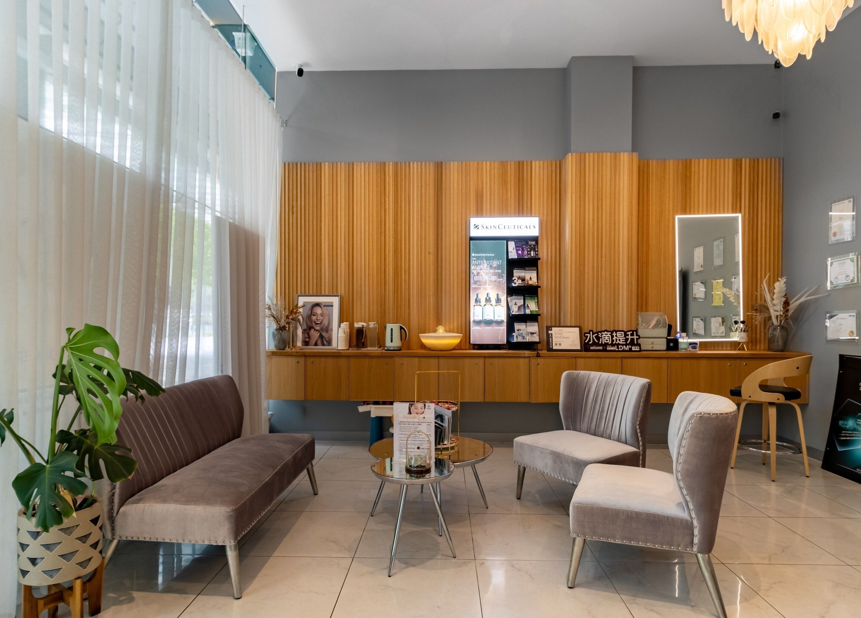Elegant waiting area at Sycamore Medi Spa - Civic in Canberra features chic seating and decor. AU