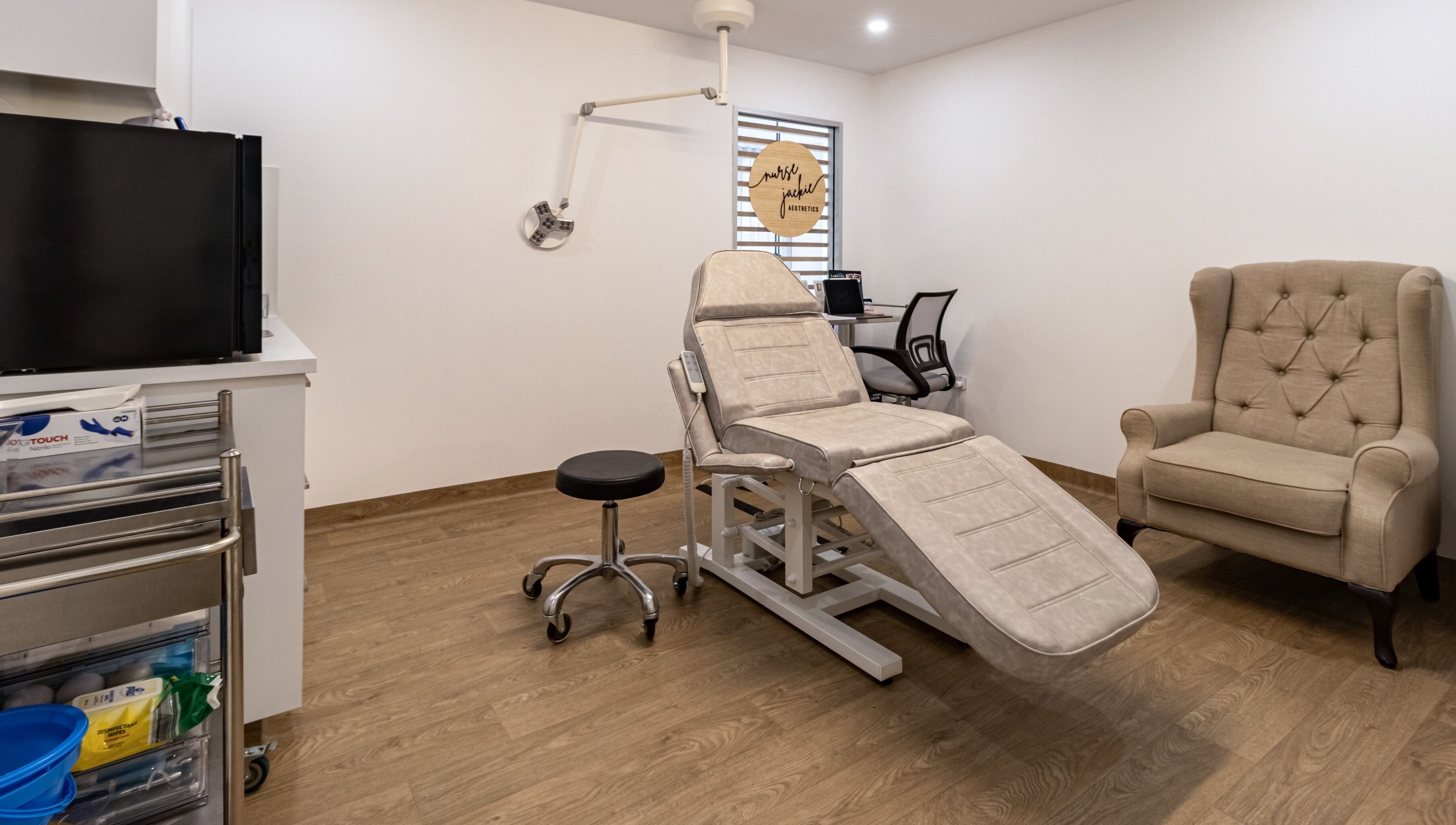 Sycamore Medi Spa - Franklin's elegant treatment room, featuring a modern chair and calming ambiance in Franklin, AU.