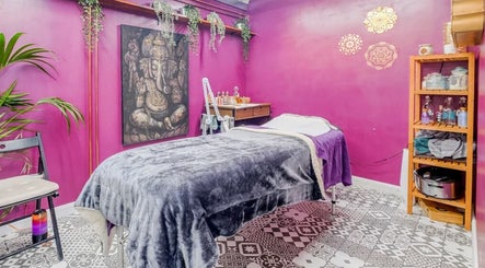 Aura Organics Spa Hackney Wick