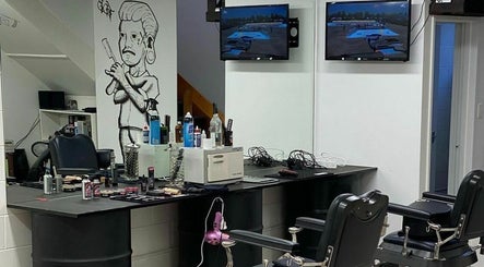 Three Diamonds Barbershop