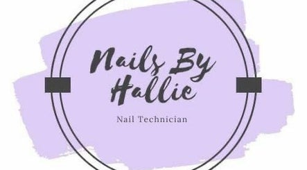 Nails by Hallie