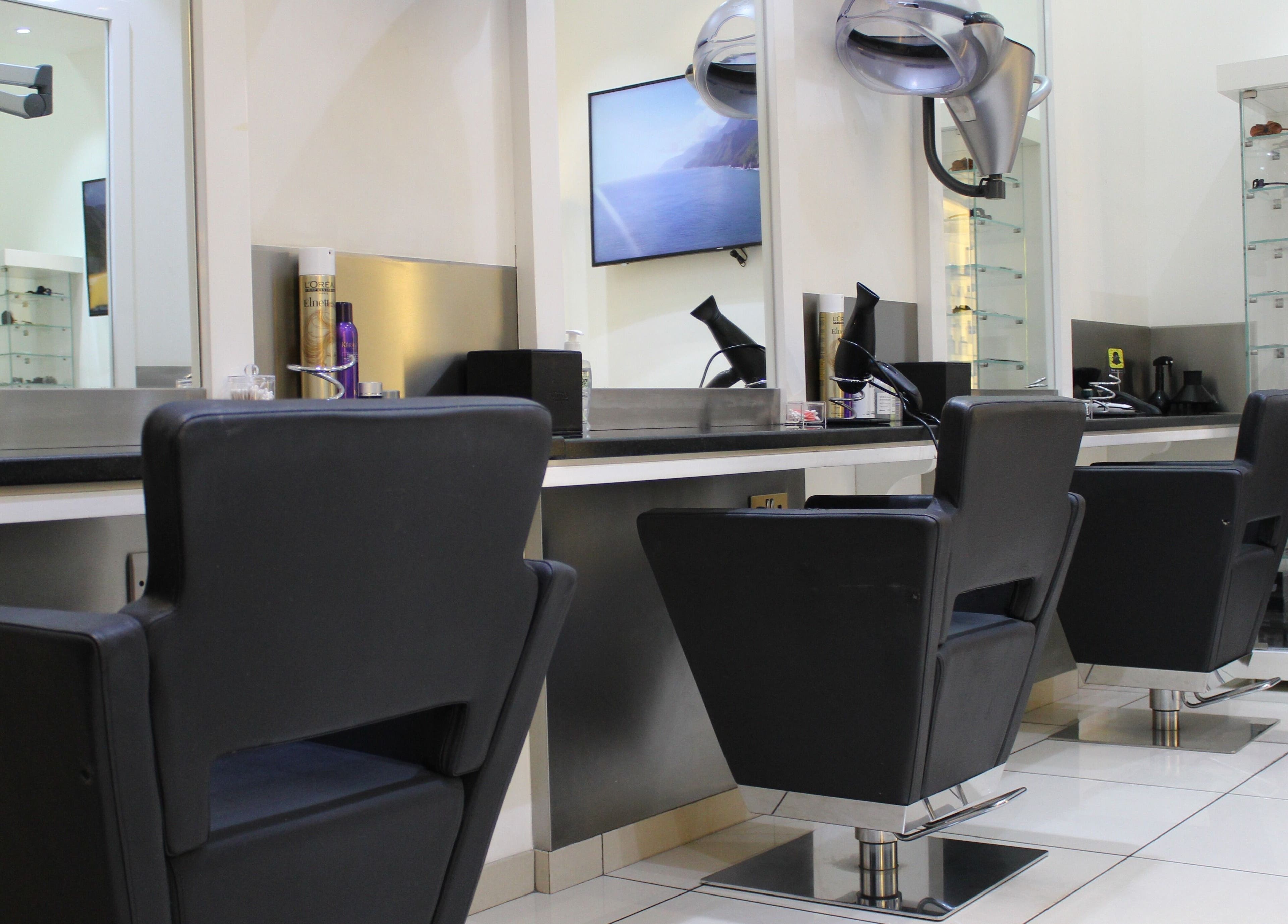 Sleek salon chairs at Amro - St.Regis Saadiyat Island - Abu Dhabi, showcasing modern luxury. Abu Dhabi, Abu Dhabi, AE.