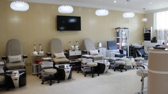 Nail Moda Ladies Salon