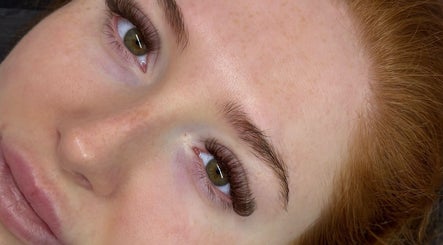 Close-up of perfect eyelashes from Eyelashes By Ems in Leatherhead, England, GB.
