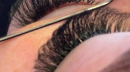 BeautyLashes image 3