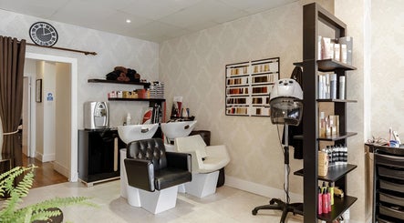 Duchess Hair & Beauty image 3