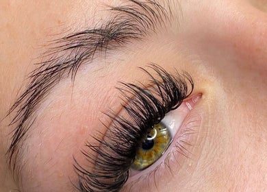 Beautifully enhanced eyelashes at ILashBoutiqúe, Wolverhampton, England, GB, showcasing expert lash work.