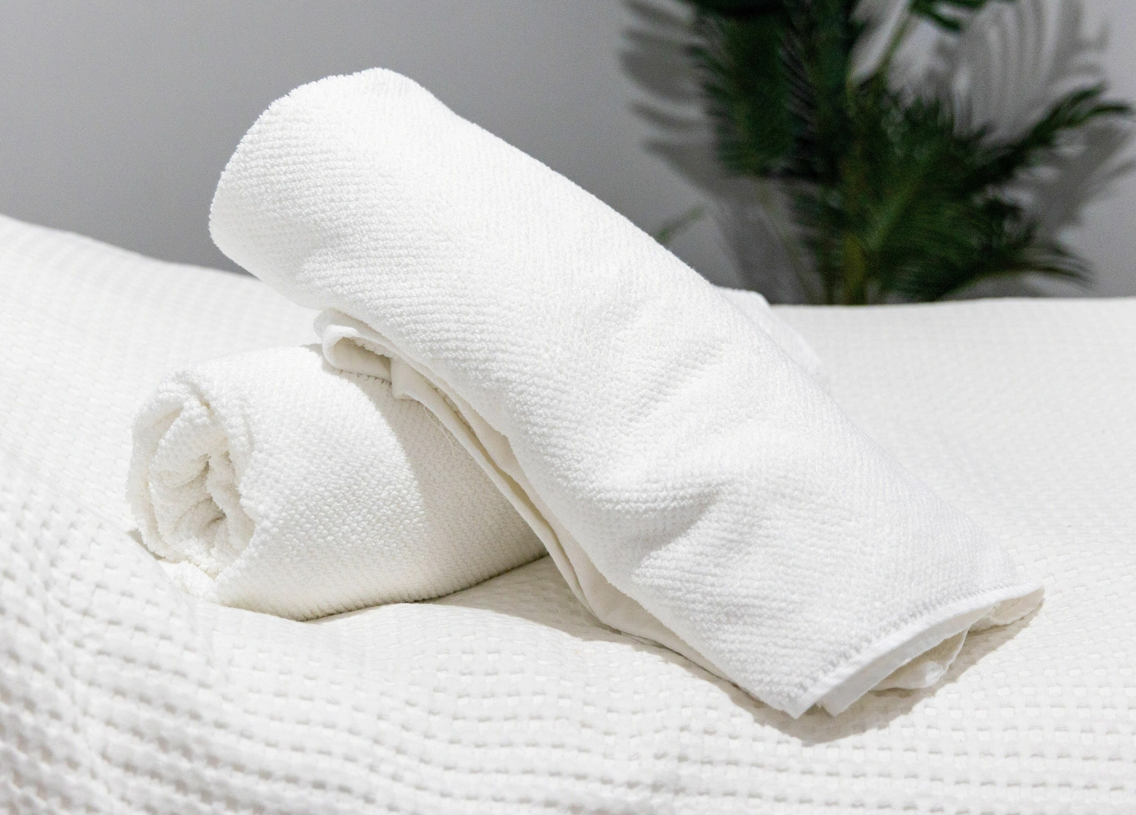 Relaxing spa towels at Fresh Face Australia, Oxenford, Queensland, AU, enhancing your wellness experience.
