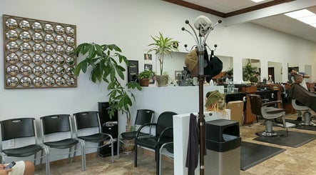 Anthony's Figaro Barber Shop, bild 2