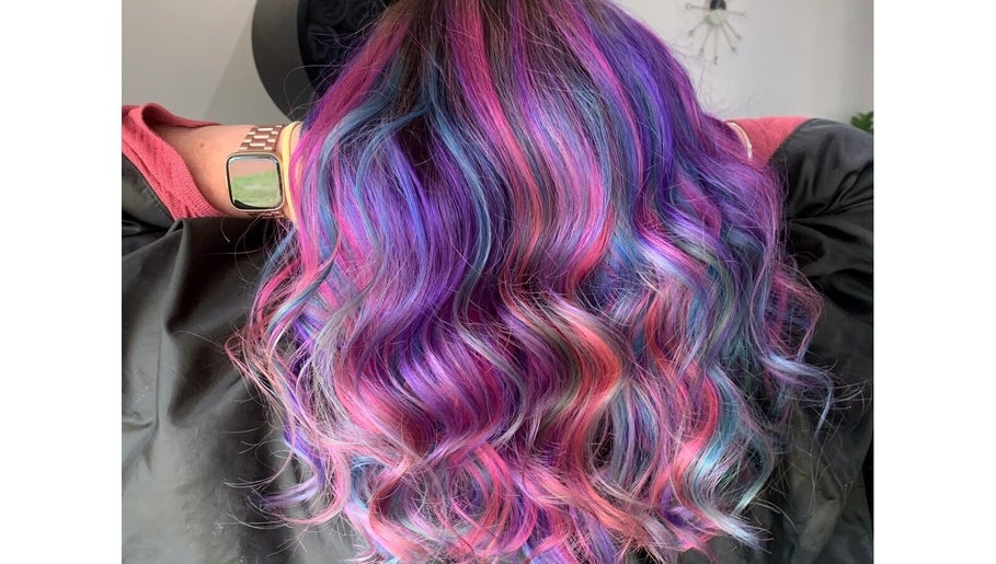 Nikky's Hair image 1