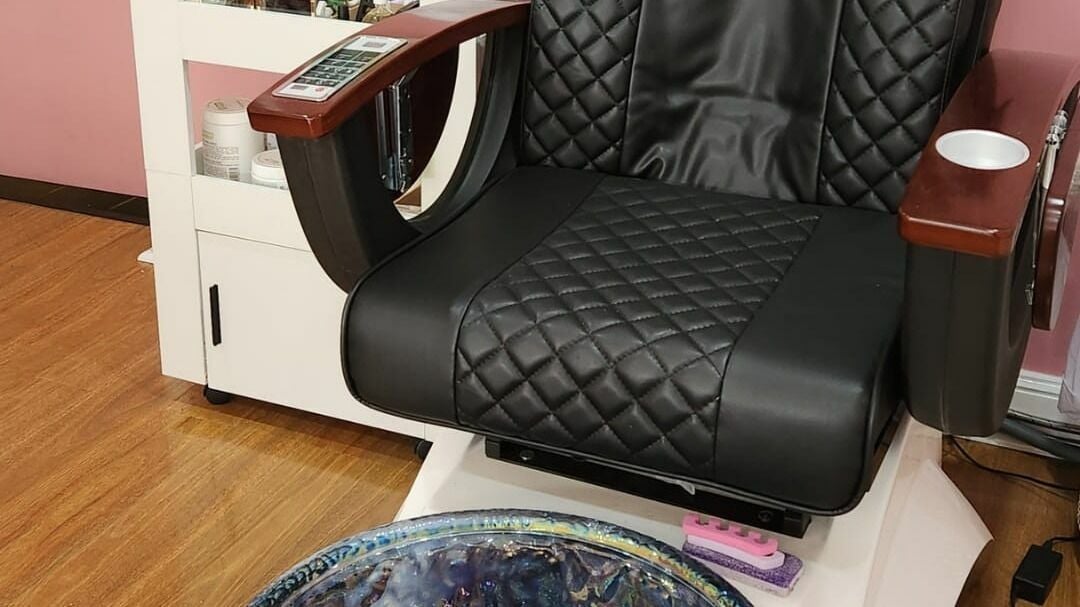 River Rocks Salon