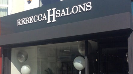 Front view of CS Aesthetic Injector Nurse, Southampton showcasing its sleek entrance in Southampton, England, GB.
