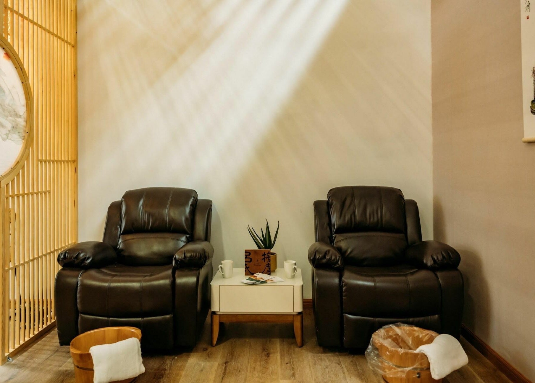Cozy massage chairs at Lu’s Massage in Joondalup, Western Australia, AU, offering a peaceful retreat.