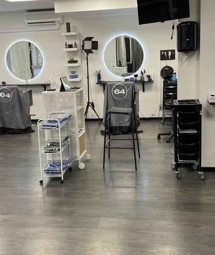 64 Barbershop, bild 2